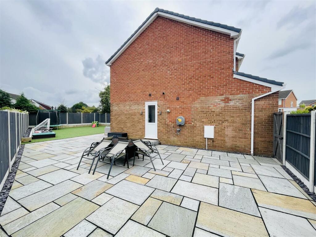 Additional image 18 of Yew Tree Drive, Barnton, Northwich