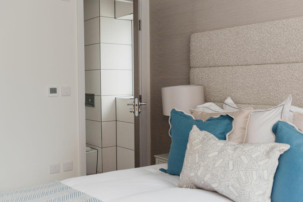 Additional image 16 of South Road, Hythe, CT21