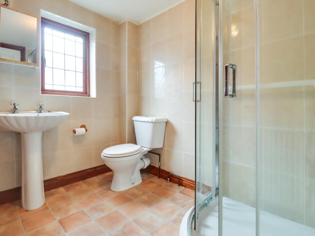 Additional image 11 of Warwick Road, Southam, Warwickshire, CV47