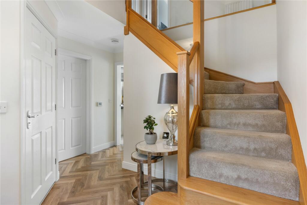 Additional image 5 of Huddesford Drive, Balsall Common, Coventry, West Midlands, CV7