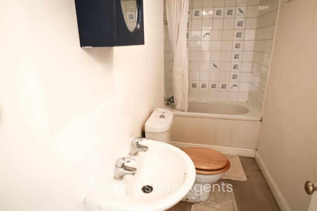 Additional image 8 of Blacksmiths Yard, Stoke Golding