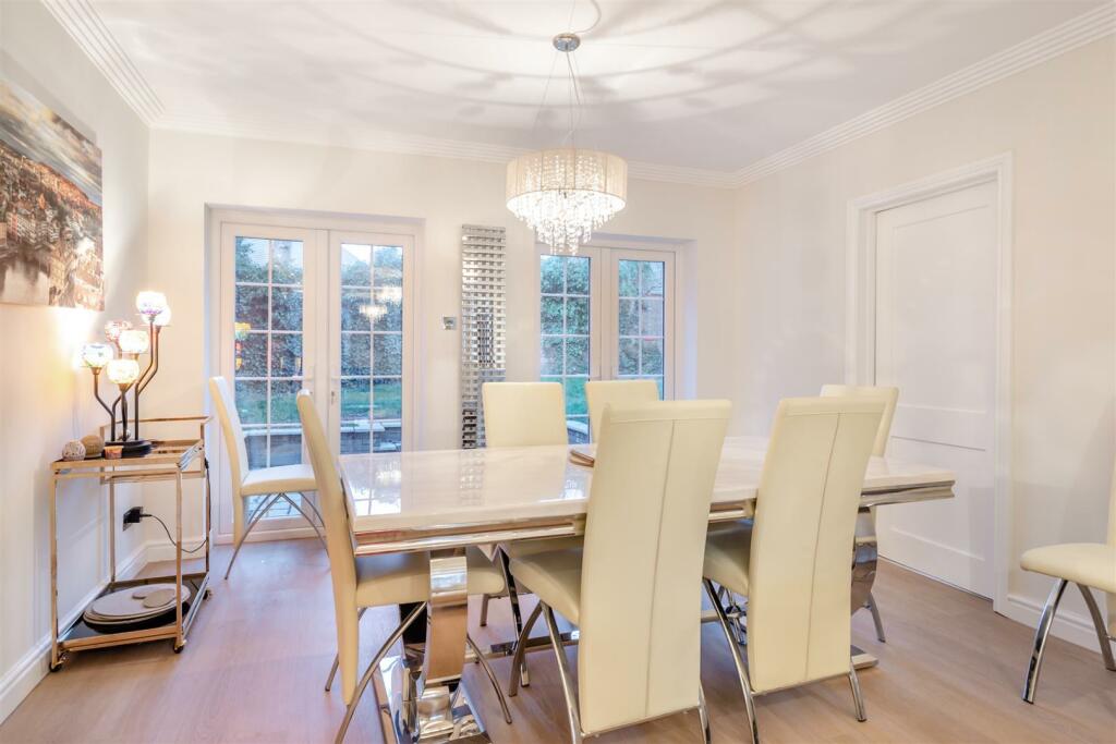 Additional image 9 of Off Kenilworth road, Substantial Family Home