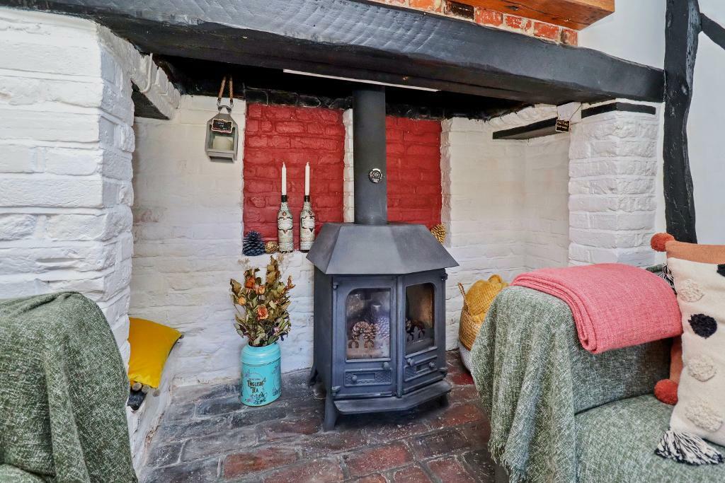 Additional image 4 of High street, Wingham, Kent, CT3 1DE