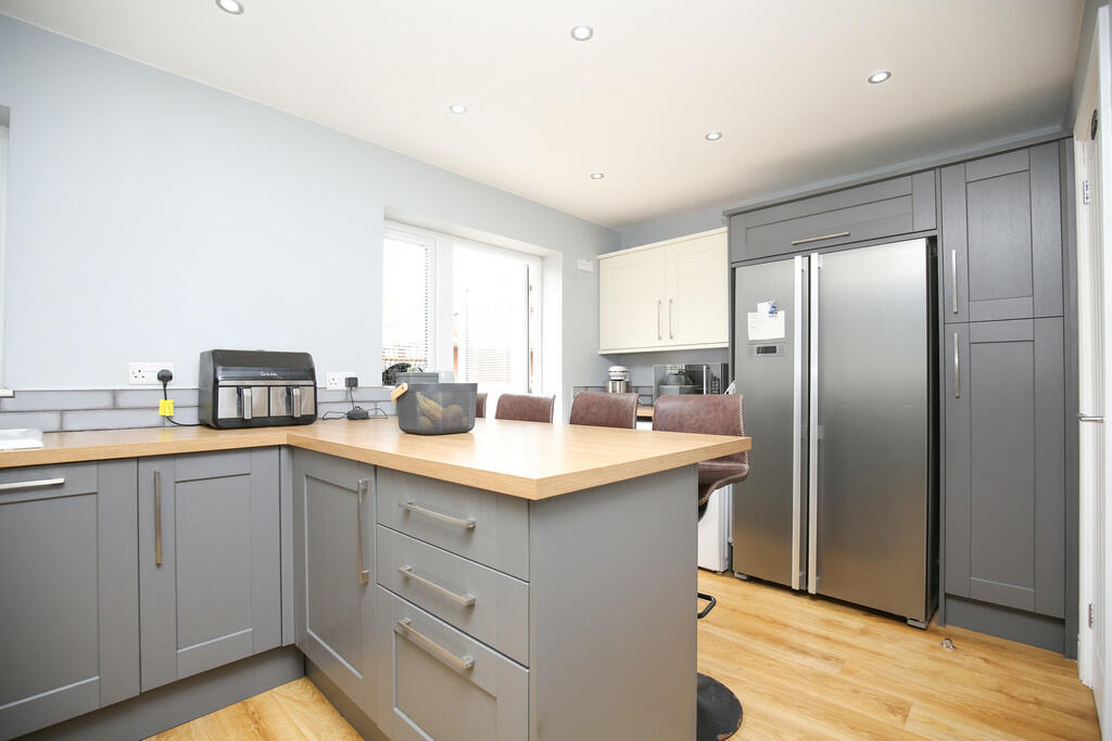 Additional image 9 of Meadow Gardens, Baddesley Ensor