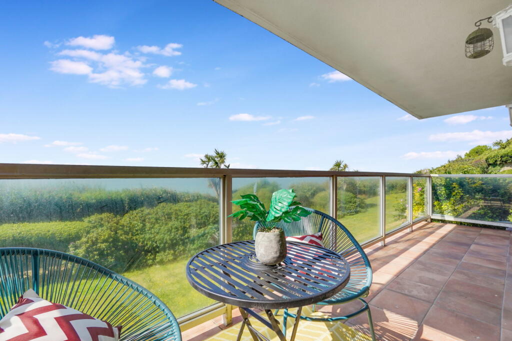 Additional image 17 of Marine Point CT20 2TX