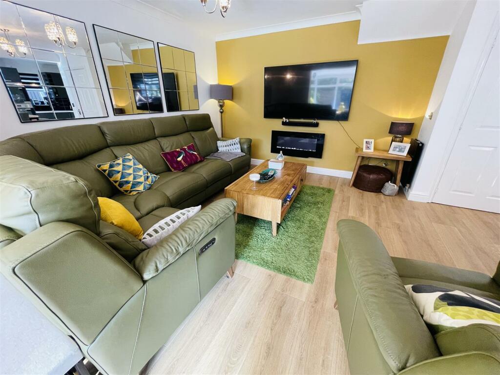 Additional image 15 of Campbell Close, Galley Common