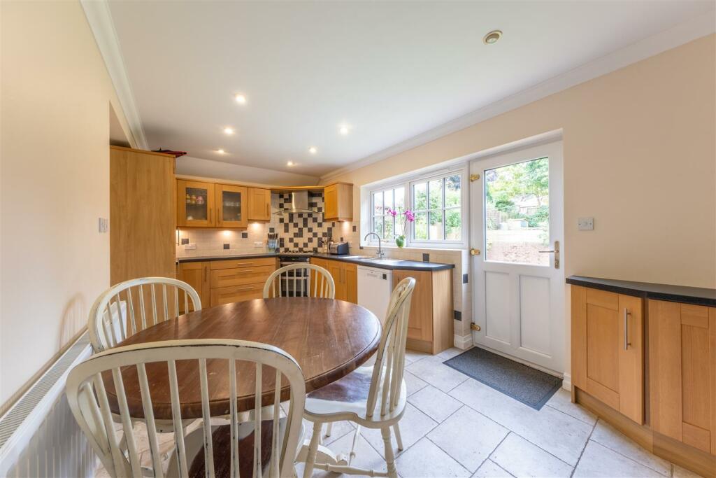 Additional image 12 of St. Johns Way, Sandiway, Cheshire