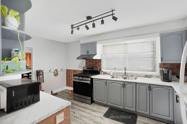 Additional image 16 of 64 First Rd