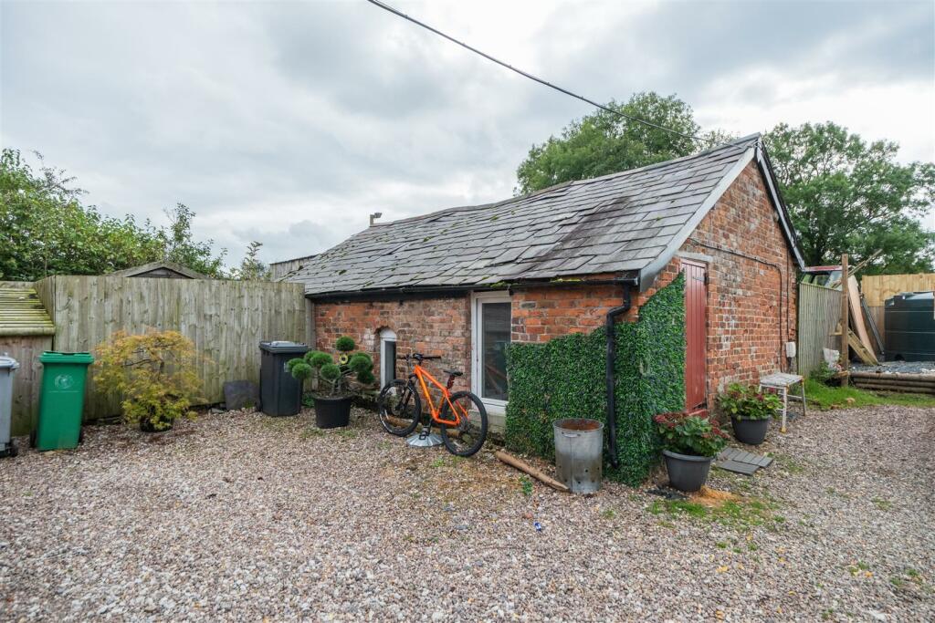 Additional image 6 of Alpraham Green, Alpraham