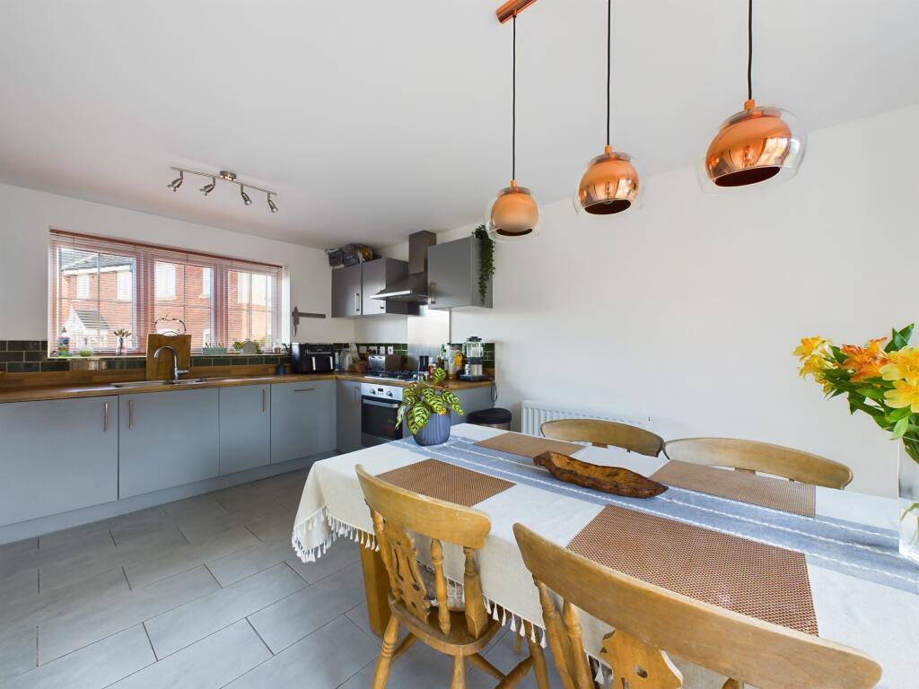 Additional image 4 of Iris Crescent, Mickleover