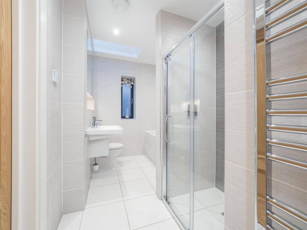 Additional image 27 of Elmdon Close, Snitterfield, Stratford-upon-Avon