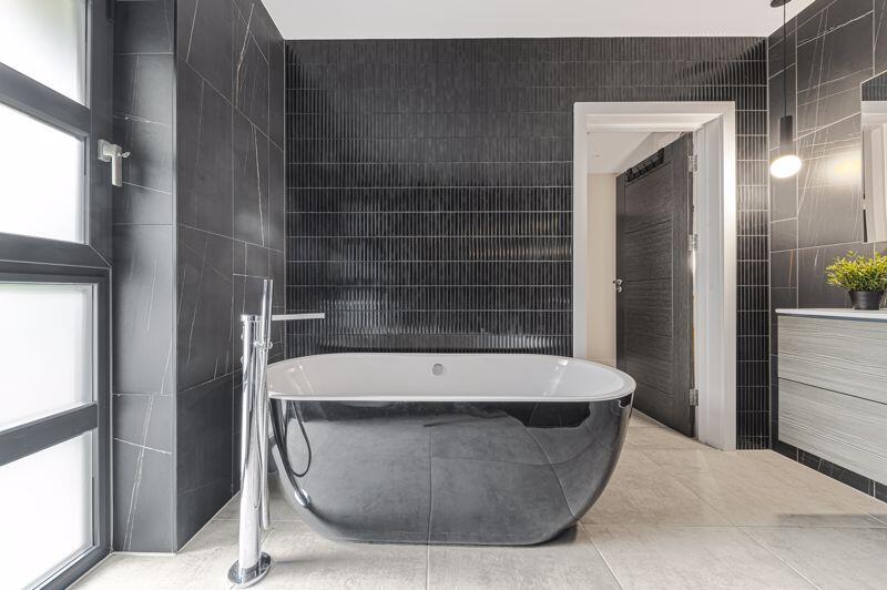 Additional image 21 of Hill Crescent, Bexley