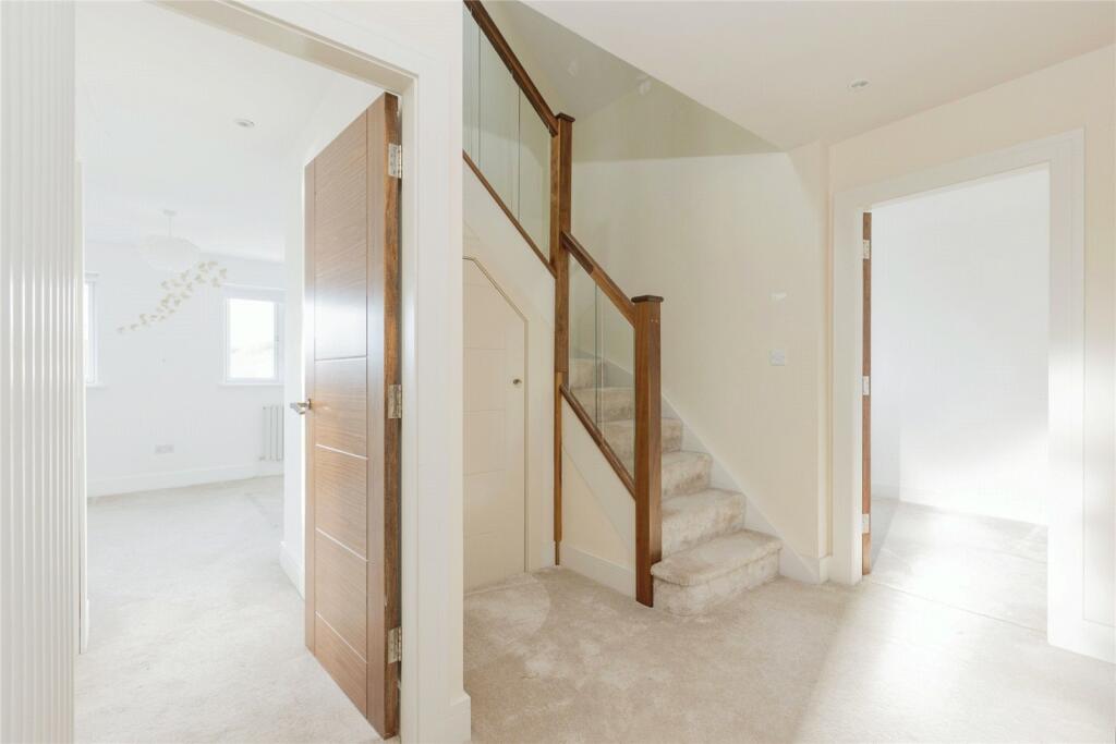 Additional image 9 of Summerhouse Drive, Dartford, Kent, DA2