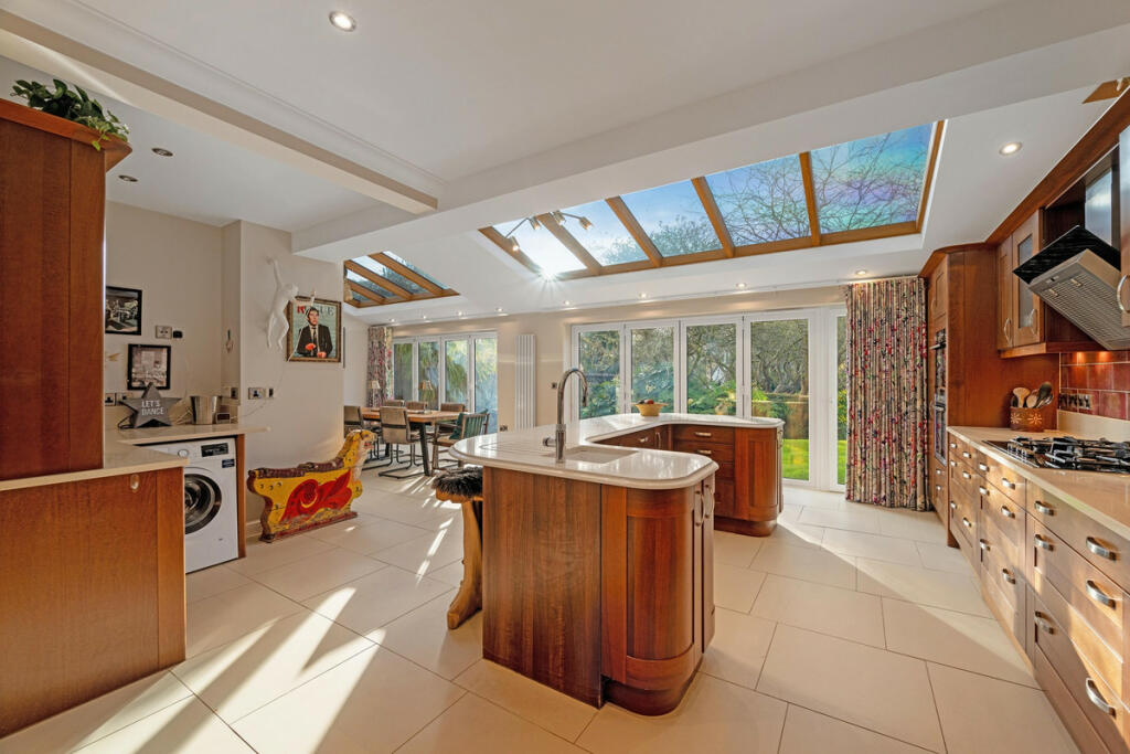 Additional image 24 of The Hall Close, Rugby, Dunchurch CV22 6NP