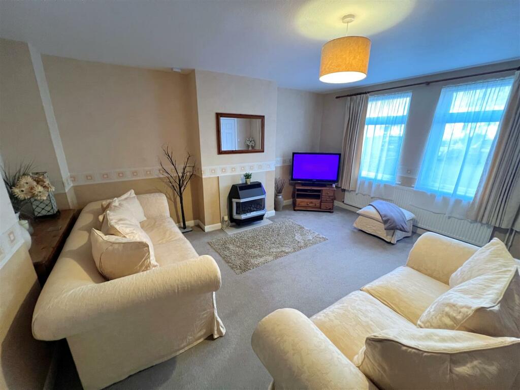 Additional image 6 of All Saints Road, Warwick