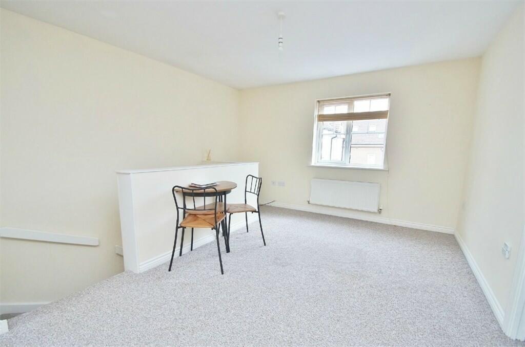 Additional image 2 of Hidcote Close, Rugby