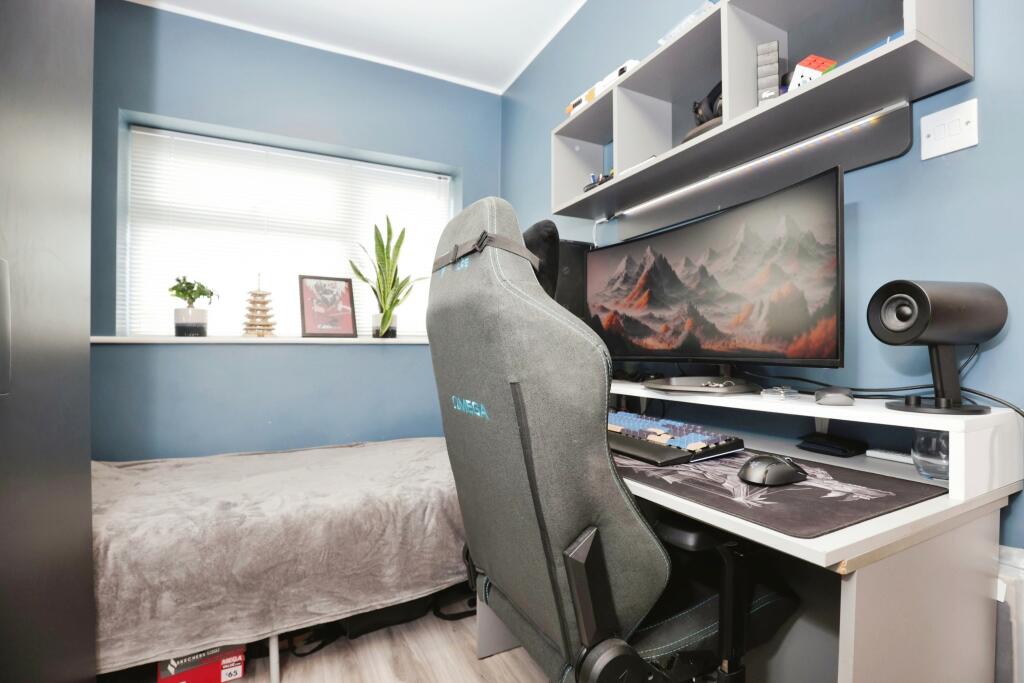 Additional image 14 of Glebe Crescent, Rugby, CV21