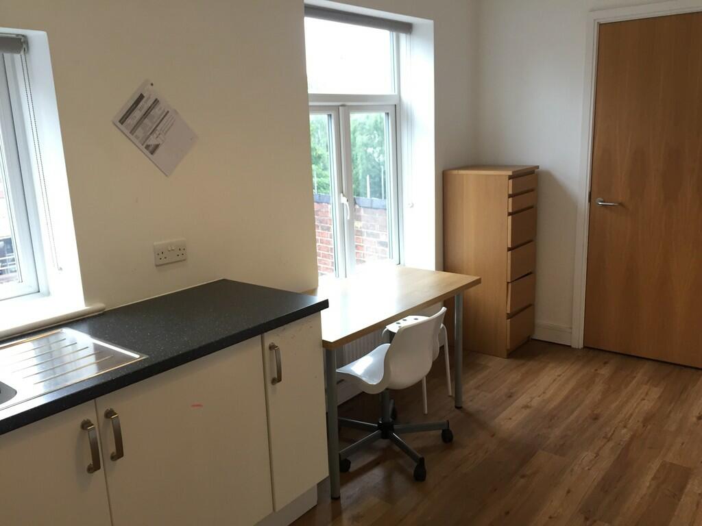 Additional image 2 of Unit 10 Lower Holyhead Road