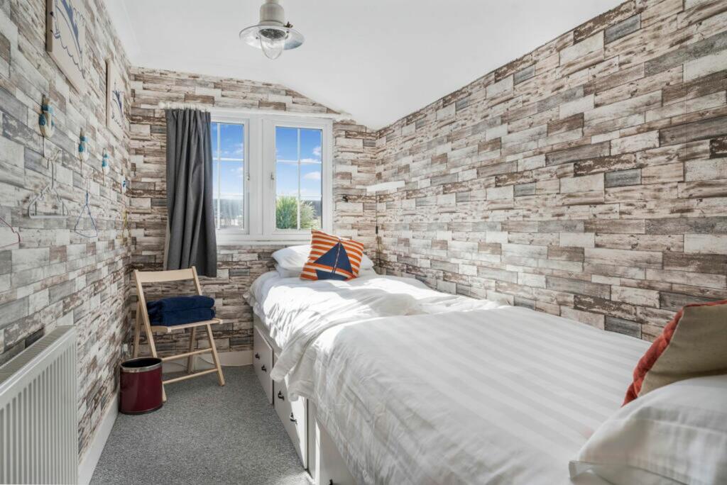 Additional image 4 of Stade Street, Hythe, CT21