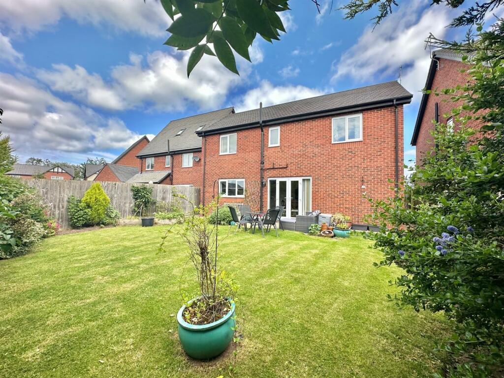 Additional image 24 of Oaks Close, Aston, Cheshire