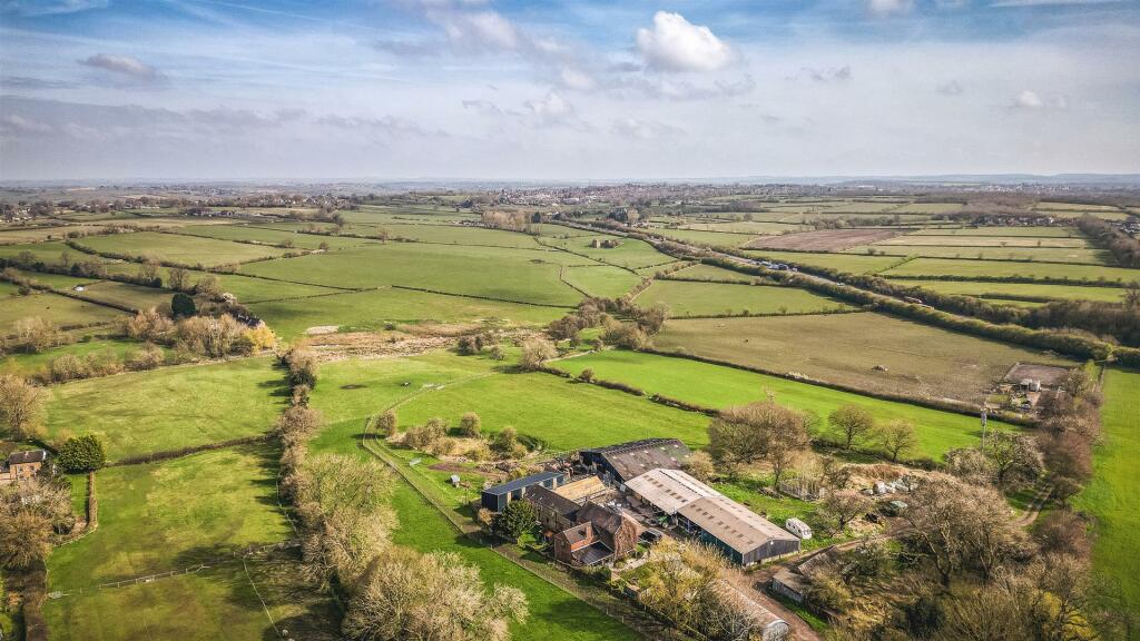 Additional image 40 of Well Close House, Morley Close, Belper