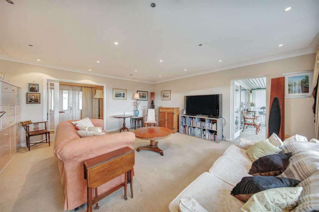 Additional image 5 of Cavendish Road, Matlock, DE4 3HD