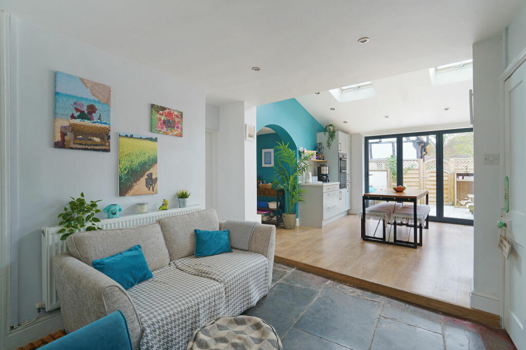 Additional image 3 of Chestnut Square, Wellesbourne, CV35