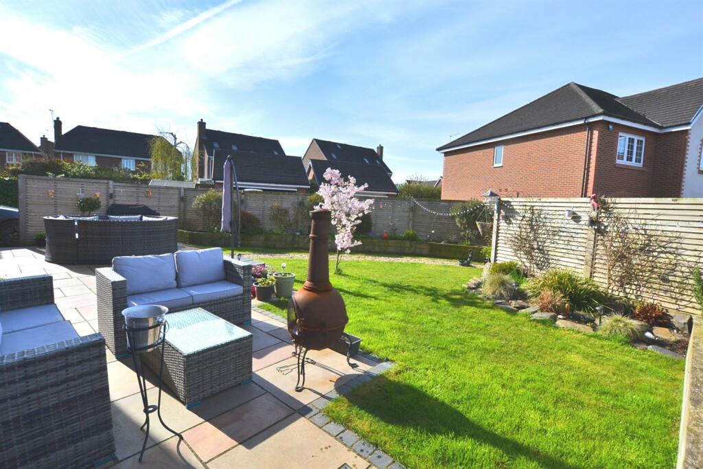 Additional image 3 of Holmes Chapel Road, Somerford