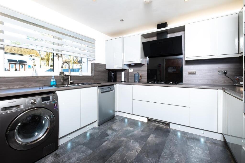 Additional image 8 of Donalds Court, Dundee