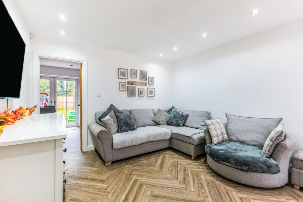 Additional image 23 of Aldermans Green Road, Coventry