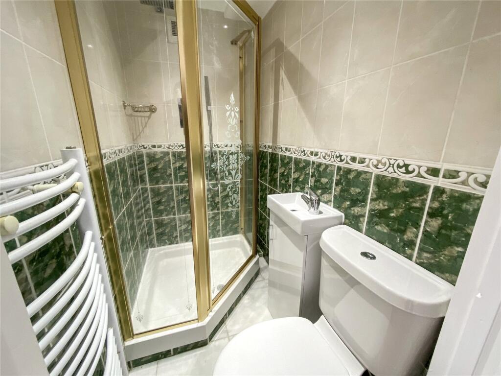 Additional image 18 of Wellington Avenue, Blackfen, Sidcup, DA15