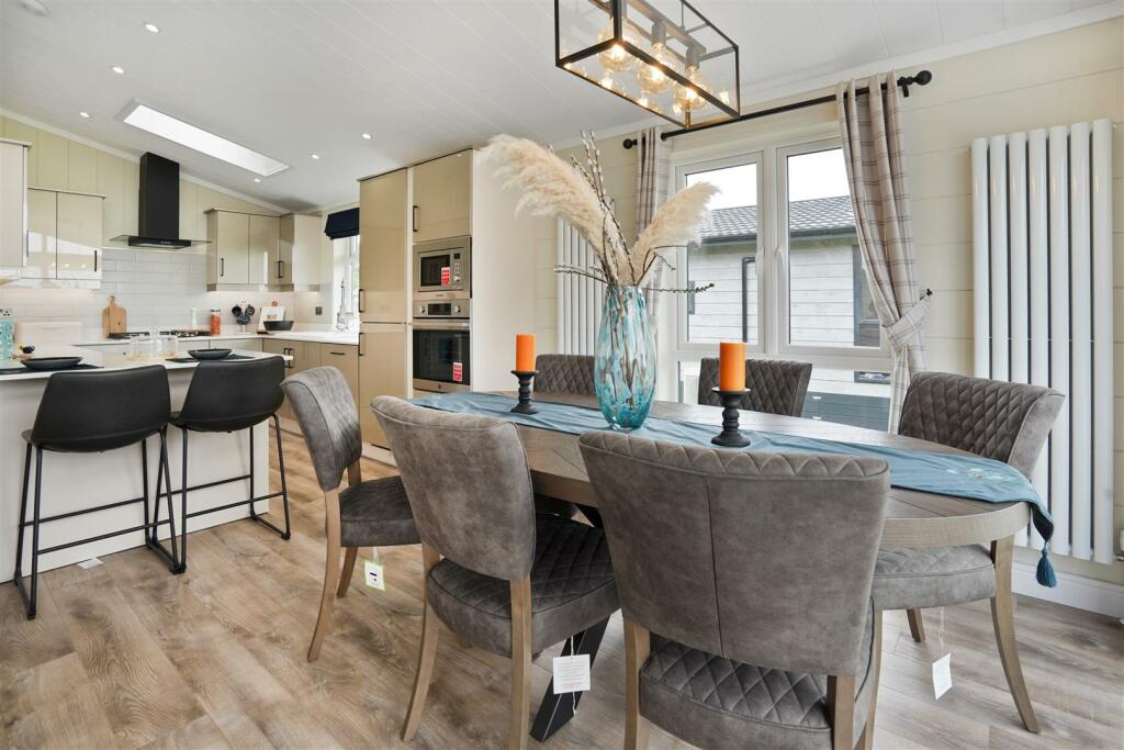 Additional image 7 of Bosworth Lakeside Lodges, Market Bosworth