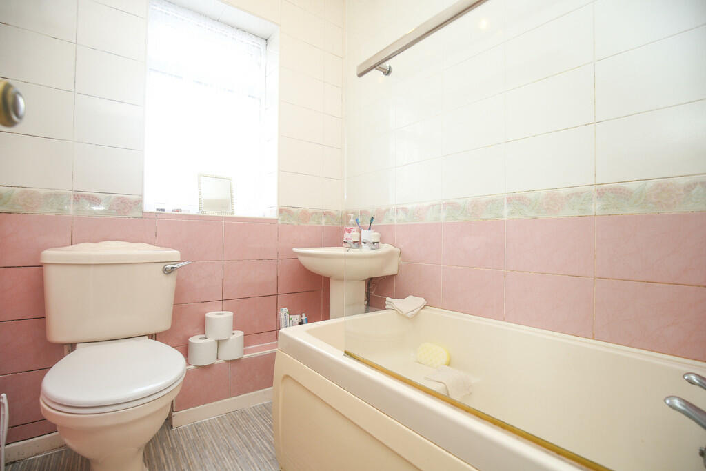 Additional image 14 of Carts Lane, Grendon