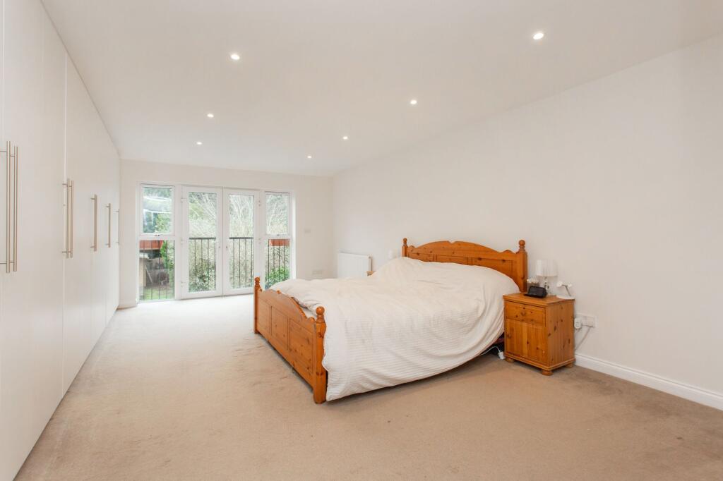 Additional image 15 of Pean Hill, Whitstable, CT5