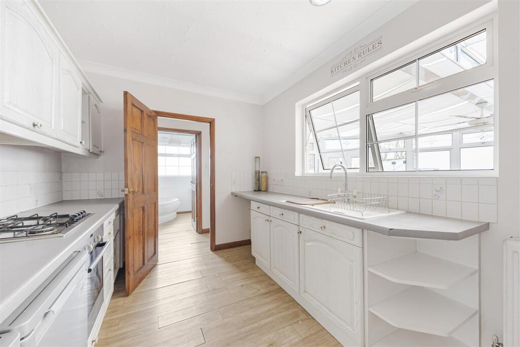 Additional image 14 of Gravesend Road, Shorne,