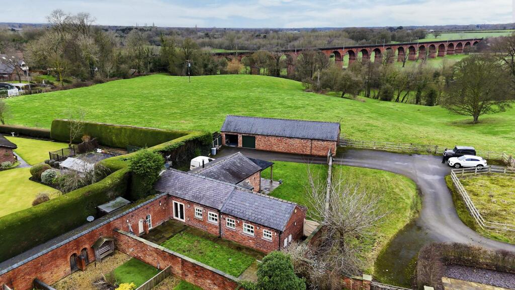 Additional image 5 of Bluebell Cottage, Off Macclesfield Road, Holmes Chapel