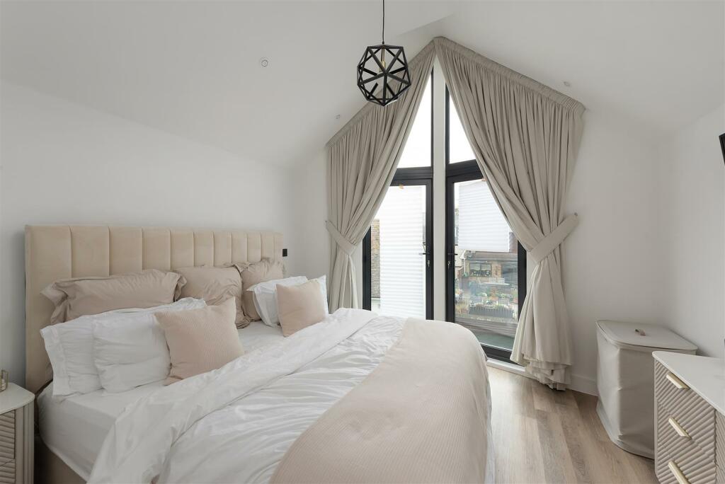 Additional image 2 of Sea Street, Whitstable