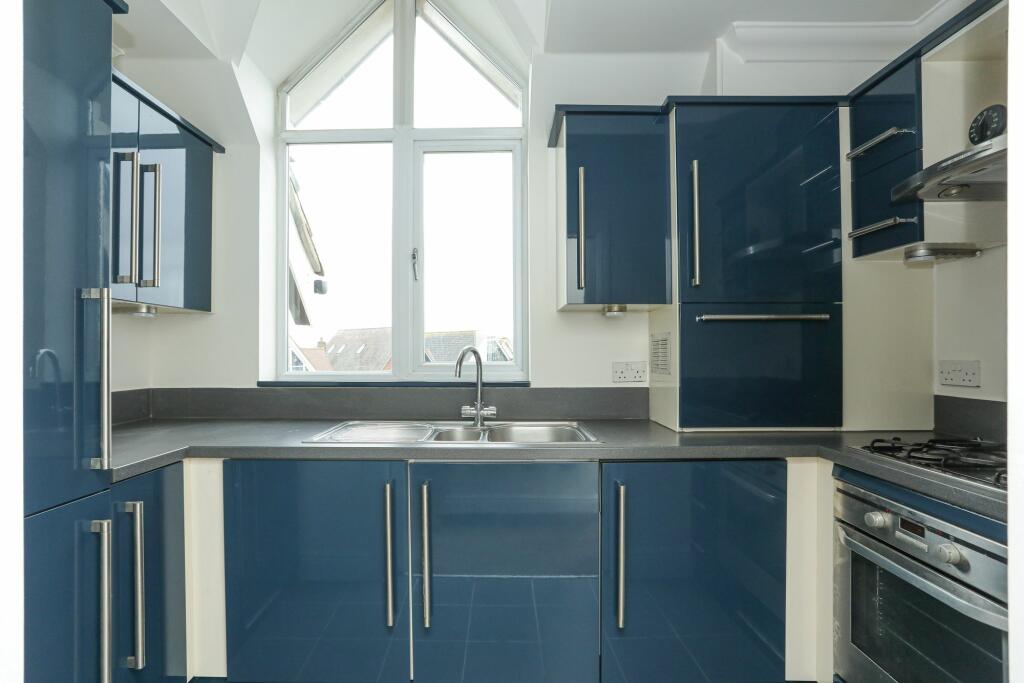Additional image 4 of Redwing Close, Hawkinge, CT18