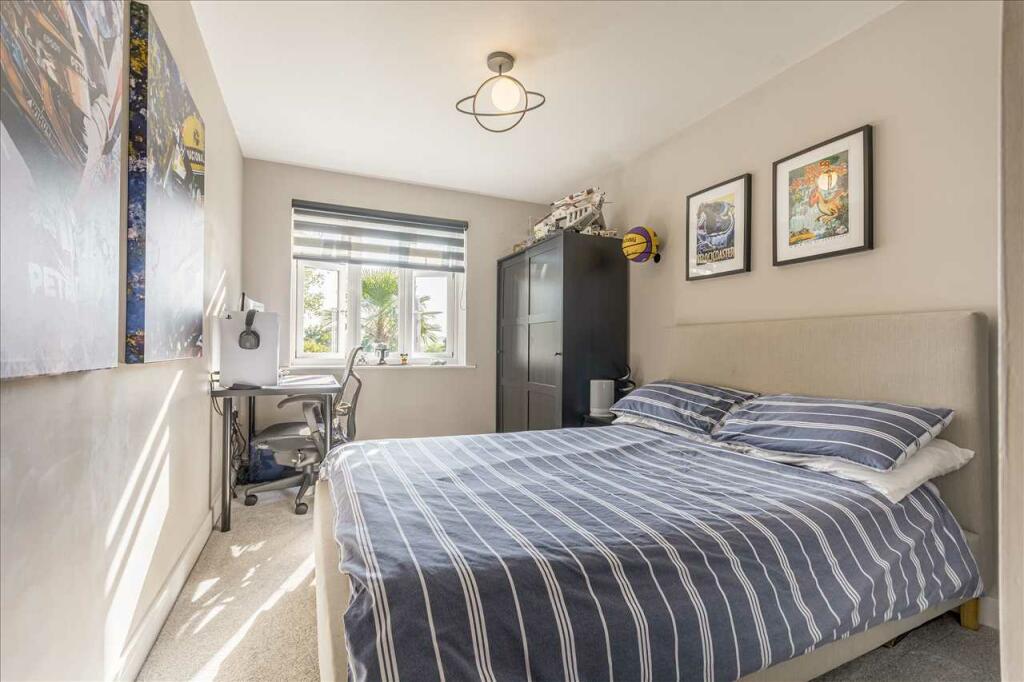 Additional image 19 of Longfield Lane, Ilkeston