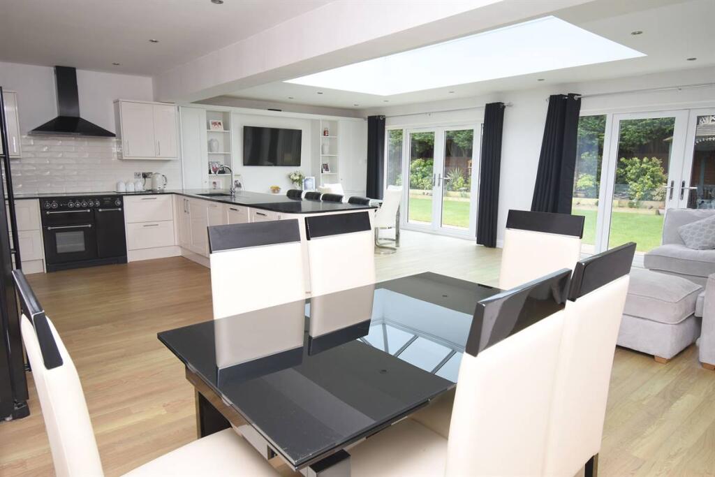 Additional image 2 of The Russets, Chestfield, Whitstable