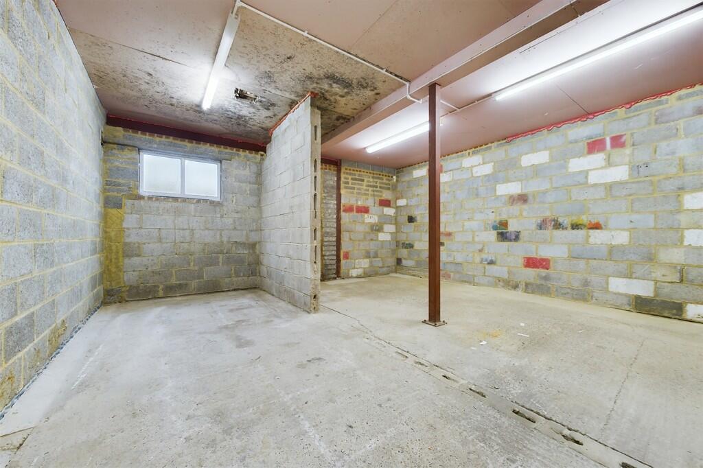 Additional image 8 of Risborough Lane, Folkestone