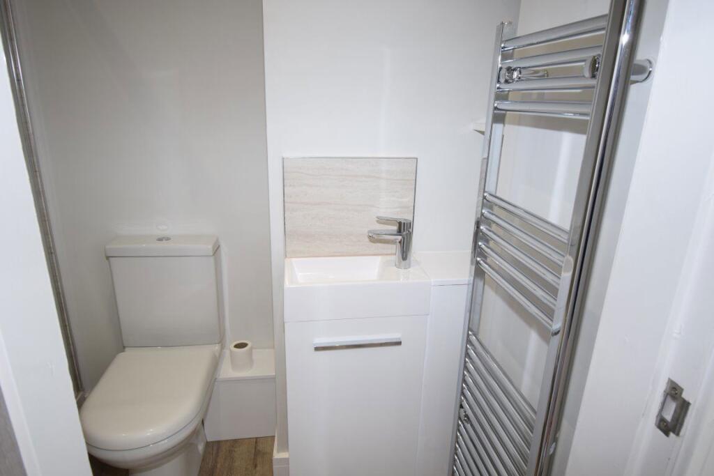 Additional image 5 of Sadler Gate