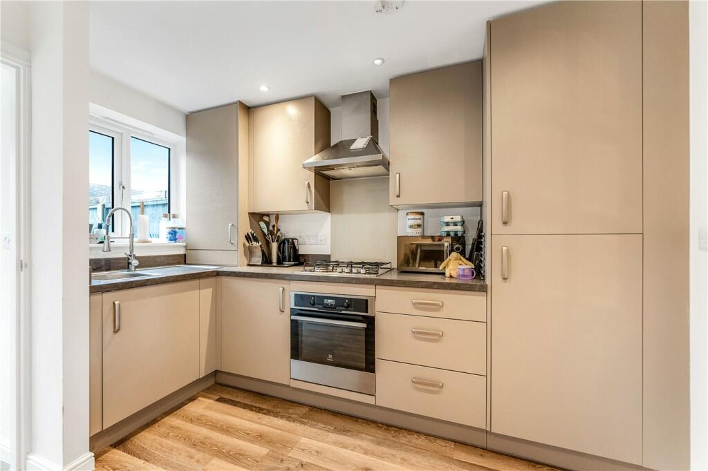 Additional image 2 of Burgundy Gardens, Leamington Spa, Warwickshire, CV31