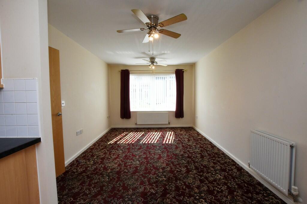 Additional image 10 of Charles Warren Close, Rugby