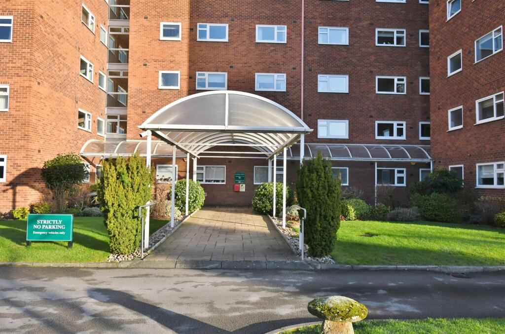 Additional image 9 of Avenue Road, Leamington Spa