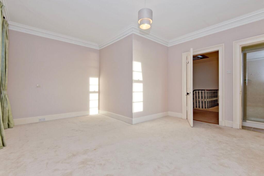 Additional image 22 of Montrose, DD10