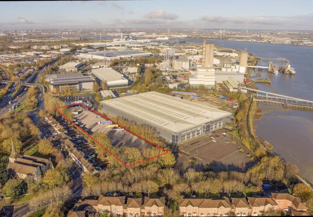 Primary image of Surface Erith, Church Manorway, Erith, DA8 1NP