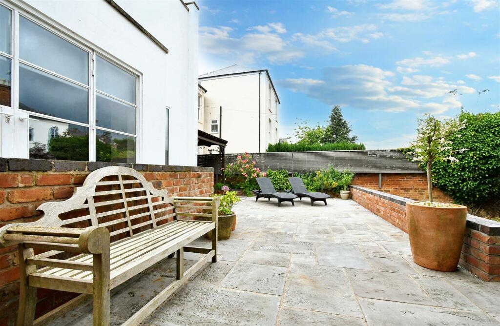 Additional image 33 of Leam Terrace, Leamington Spa