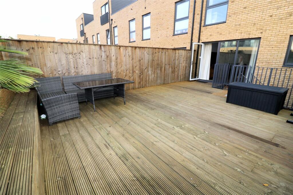 Additional image 7 of Ballast Road, Erith, DA8