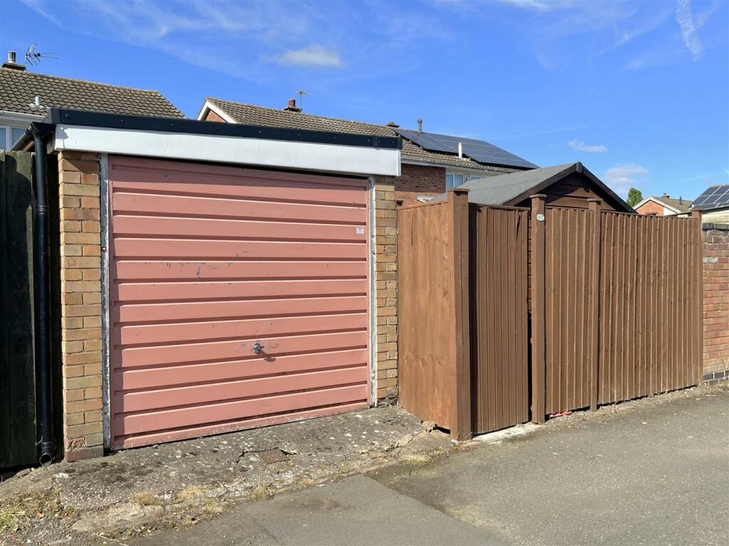 Additional image 19 of Millbank, Warwick